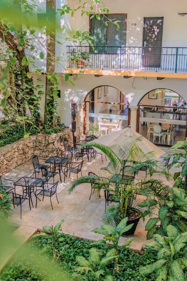 Maison Del Embajador 4*